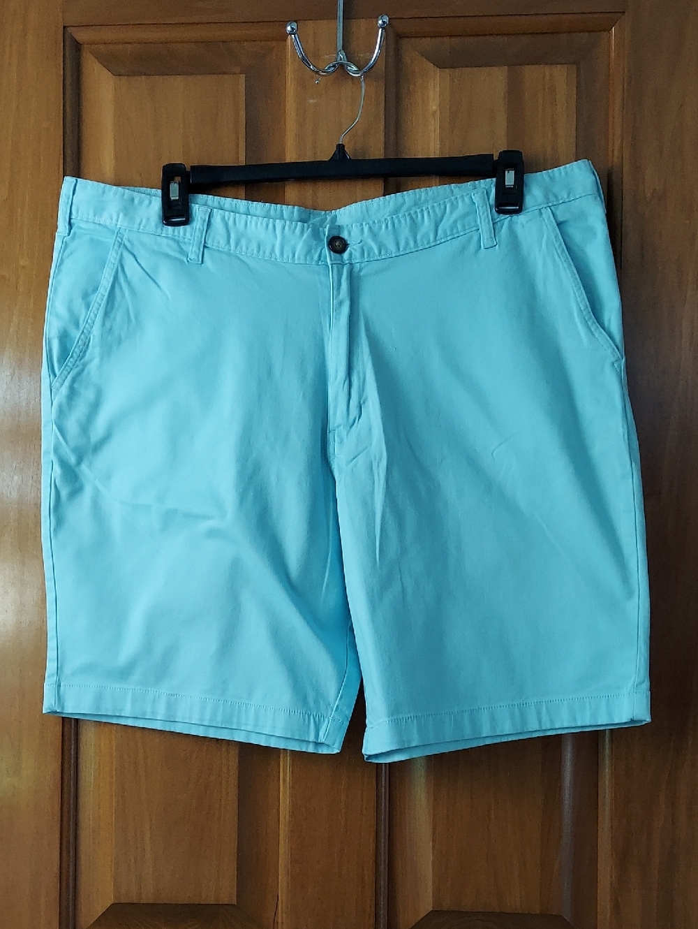 George Men's Flat Front Light Blue Chino Shorts, Size 40, Like New▪︎
